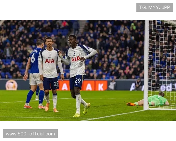 英超教育项目走进校园，推广足球文化与体育精神